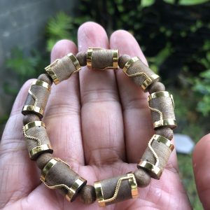 Vòng Tay Trầm Hương Tự Nhiên